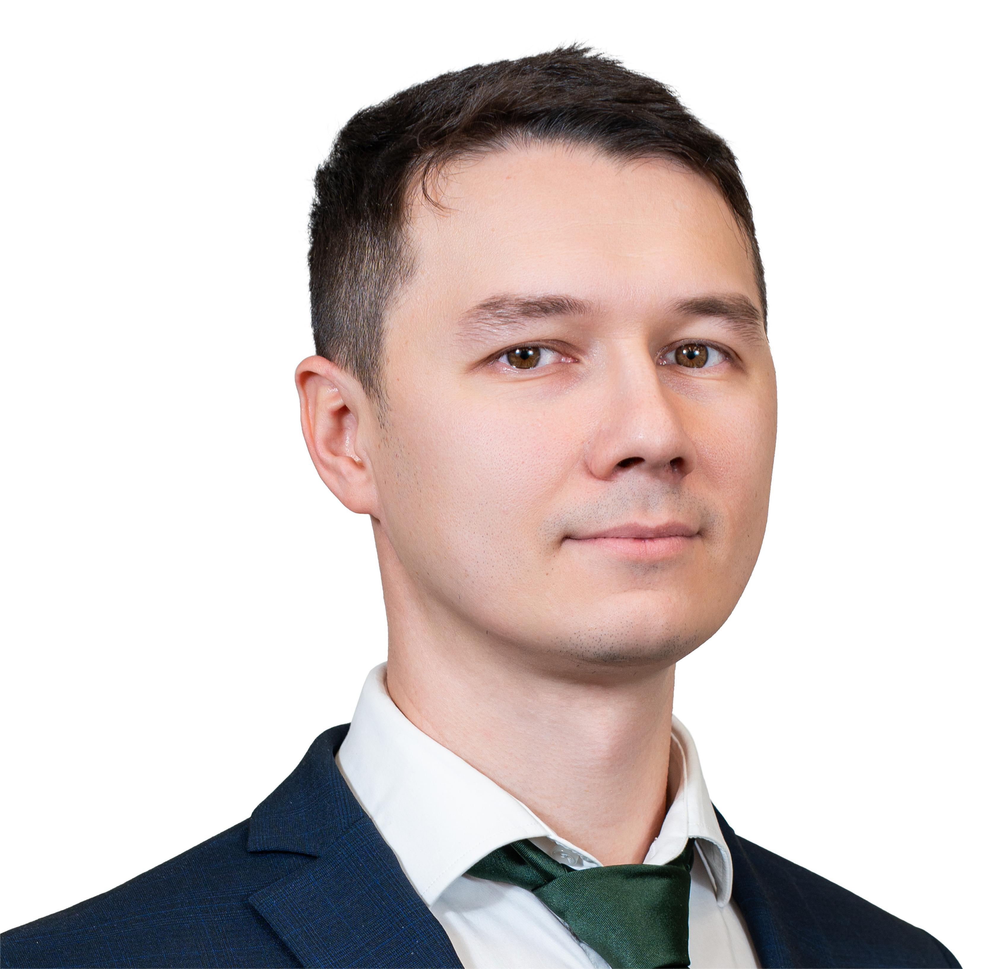 Ахкамов Азат Ильдарович